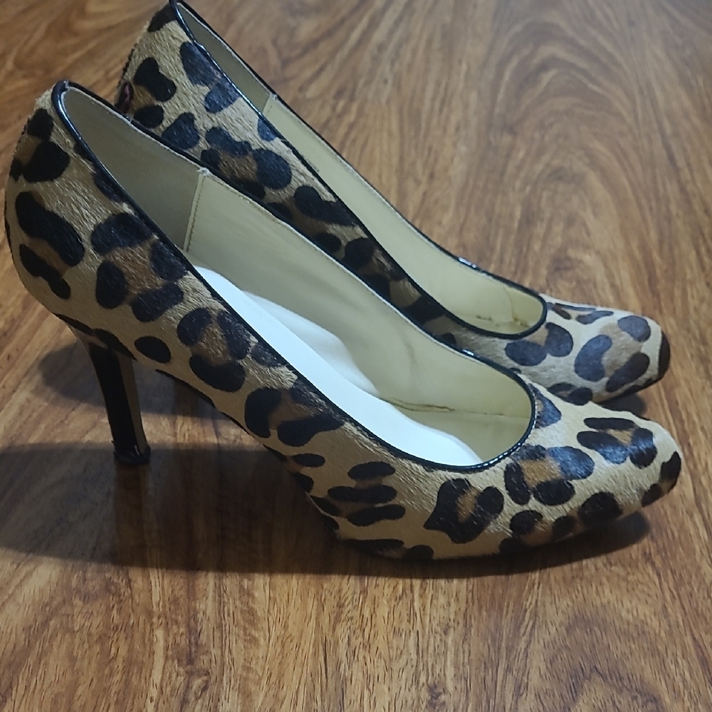 Max Studio Leopard Print Women's Heels